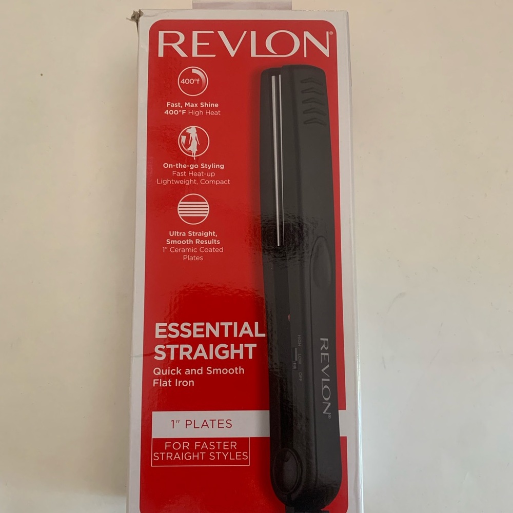 Revlon 1” hair straightener. Brand new